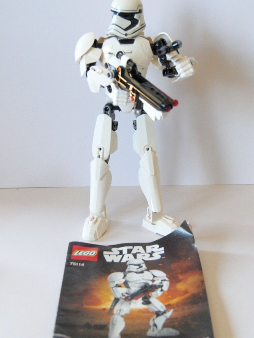 LEGO Star Wars: First Order Stormtrooper (75114) Complete